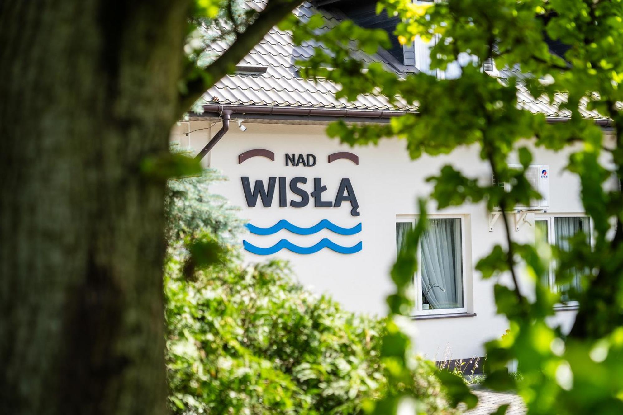 Dom Wypoczynkowy Nad Wisla ปูวาวือ ภายนอก รูปภาพ